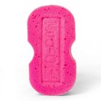 Esponja microcelular de limpieza Muc-Off Expanding Pink Sponge - motoscamaralweb.com