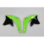 Plásticos laterales de radiador UFO Kawasaki verde KA03784-026 - motoscamaralweb.com