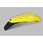 Guardabarros trasero con piloto UFO Suzuki amarillo SU03984-102 - motoscamaralweb.com