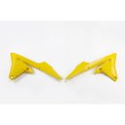 Plásticos laterales de radiador UFO Yamaha amarillo YA04838-101 - motoscamaralweb.com