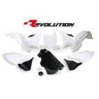 RACETECH Revolution Plastic Kit + Gas Tank Black/White Yamaha YZ125/250 - motoscamaralweb.com