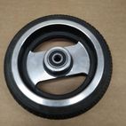 CONJUNTO RUEDA DELANTERA CON NEUMATICO PATINETE GOODYEAR G3- motoscama