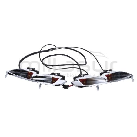 CONJUNTO DE FOCOS LED TC86M. TC92H (13). TC98LH (11.12.13) TC108LH (11.12). TC102H (11. 12) - motoscamaralweb.com