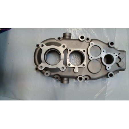 CARCASA DERECHA C.ORUGA- motoscamaralweb.com