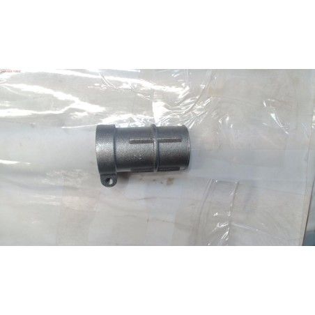 CASQUILLO FIJO DE TUBO DBC4300T- motoscamaralweb.com