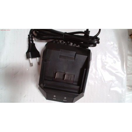 CARGADOR BATERIA CORTACESPED DLM5301E- motoscamaralweb.com