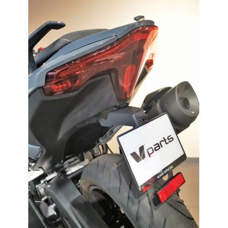 Soporte de matrícula V PARTS - Yamaha T-Max 560 - motoscamaralweb.com