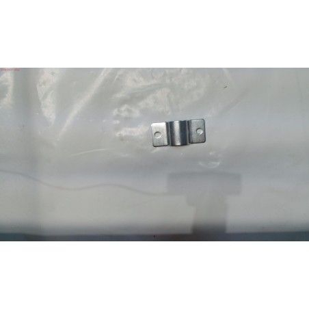 PLACA SUJECCION PROTECTOR GY33SBC- motoscamaralweb.com