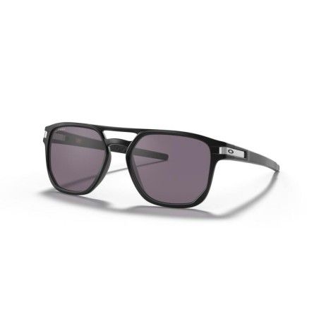 Gafas de Sol OAKLEY Latch™ Beta - Lentes Prizm Grey / Montura Matte Black - motoscamaralweb.com