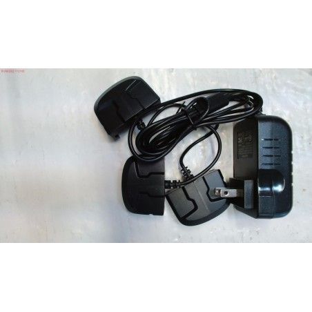 CARGADOR 3 VIAS 2.5AH TIPO A (BAT.CUADRADA)- motoscamaralweb.com