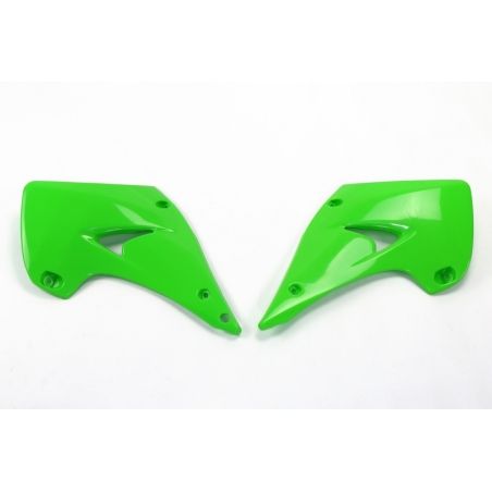 Plásticos laterales de radiador UFO Kawasaki verde KA03738-026 - motoscamaralweb.com