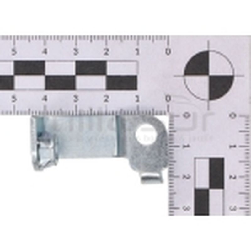 CHAPA SOPORTE IZQ DEPOSITO COMBUSTIBLE MA173 (39) - - motoscamaralweb.com