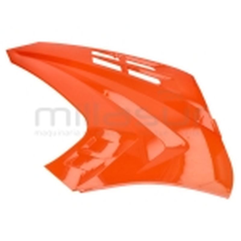 ALETA DERECHA CAPO TRACTOR TC92. TC102 ( 09 18 ) - motoscamaralweb.com