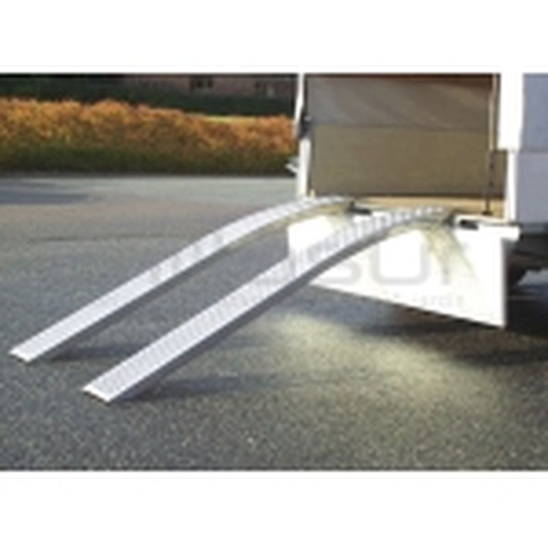 RAMPAS ALUMINO FURGON 1500 x 200 ( HASTA 400 KGS./JUEGO) - motoscamaralweb.com
