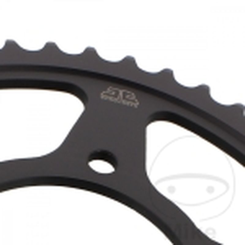Corona 45 Dientes Paso 525 Negra | Altn | Motos Camaral
