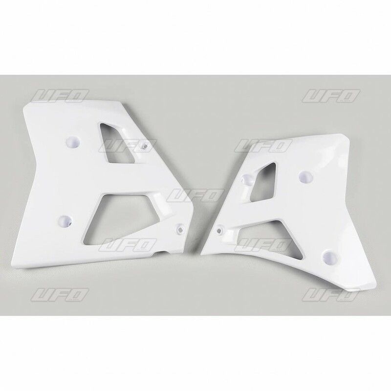 Plásticos laterales de radiador UFO Yamaha blanco YA02823-046 - motoscamaralweb.com