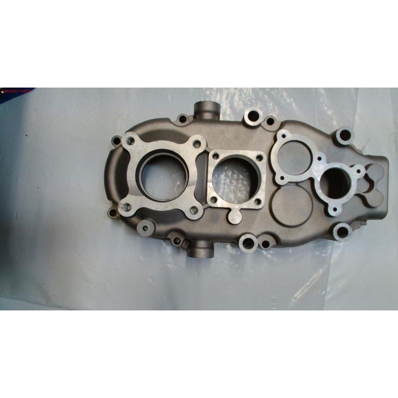 CARCASA DERECHA C.ORUGA- motoscamaralweb.com