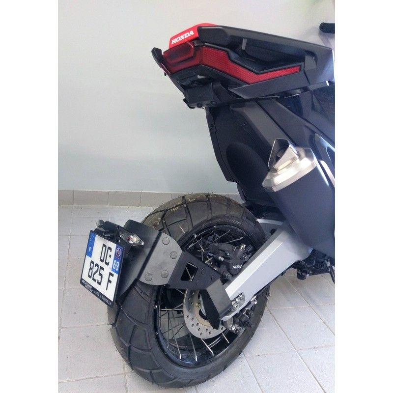 Portamatrículas a la rueda Honda X-ADV negro - motoscamaralweb.com