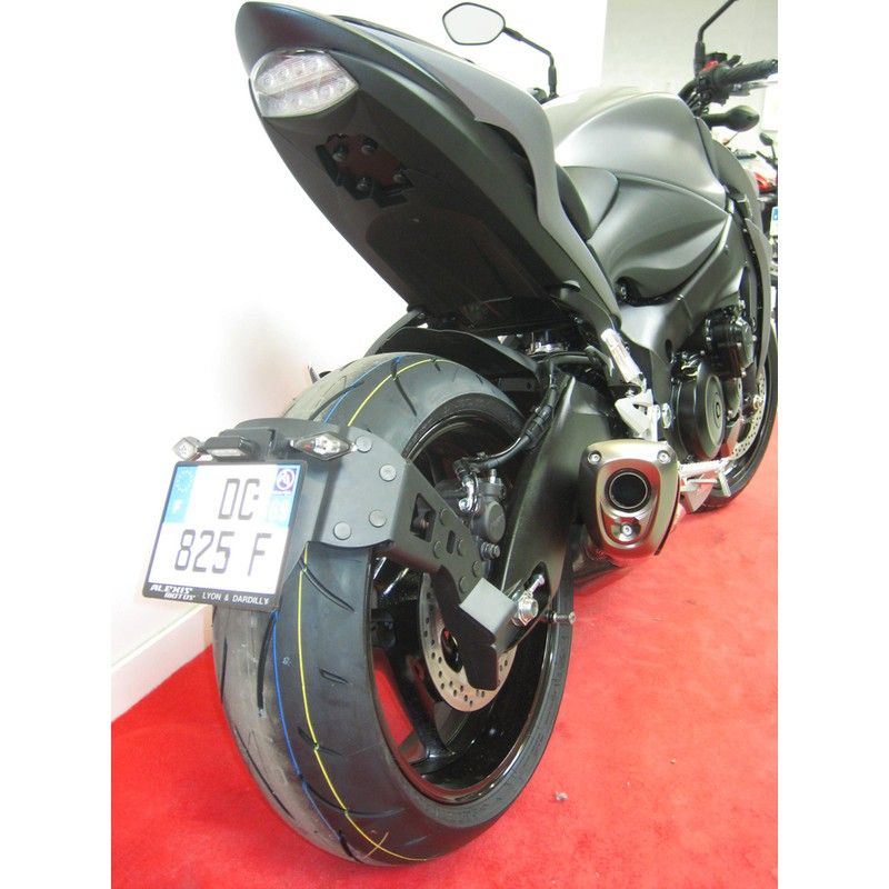 Portamatrículas a la rueda Suzuki GSX-S1000 negro - motoscamaralweb.com