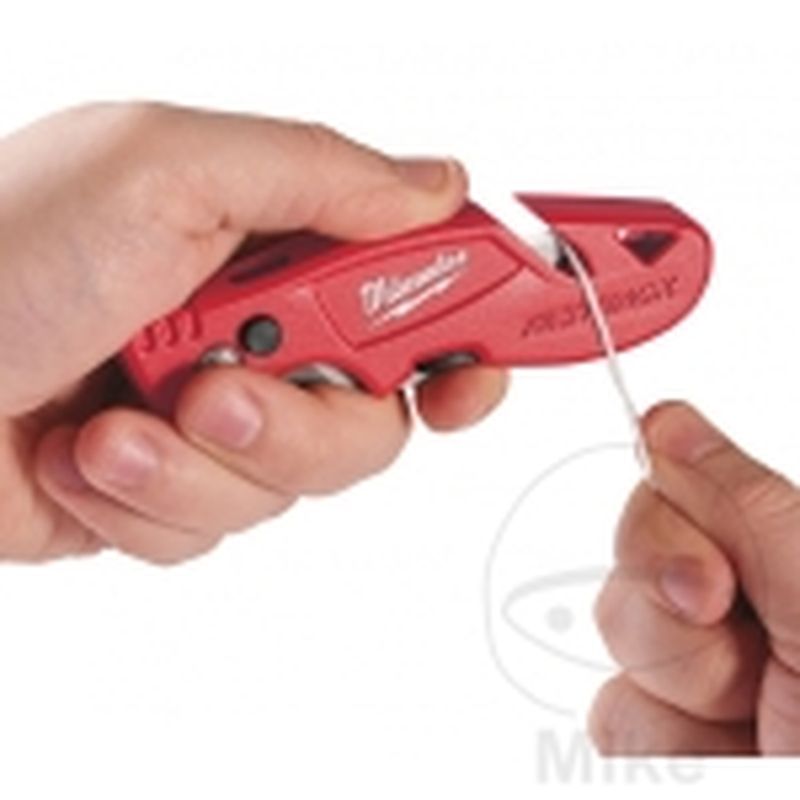 Cuchillo Universal con Hojas de Trapecio | Milwaukee
