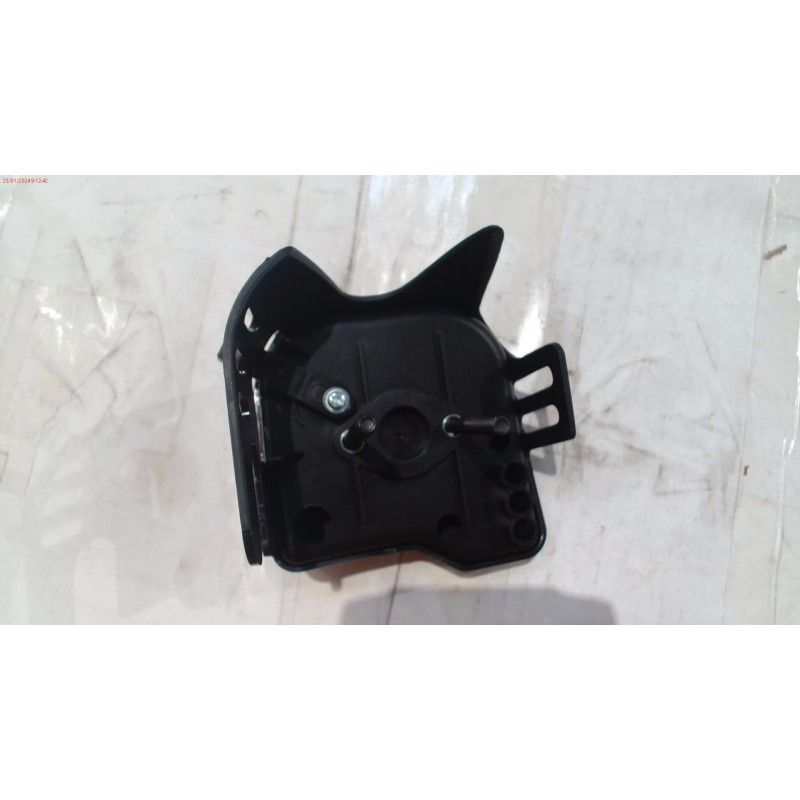 ANCLAJE FILTRO AIRE DBC3300M- motoscamaralweb.com