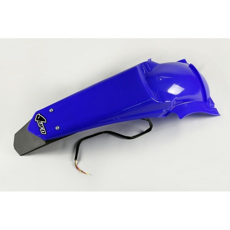 Guardabarros trasero con piloto LED UFO Yamaha azul YA03889-089 - motoscamaralweb.com