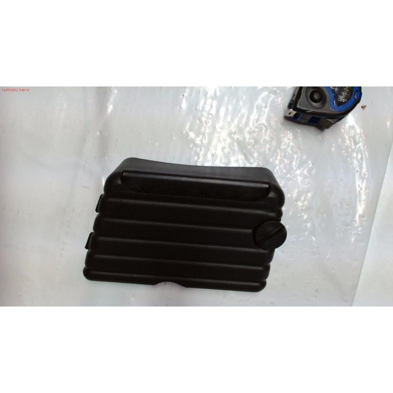 ANCLAJE FILTRO DE AIRE DCW35251- motoscamaralweb.com