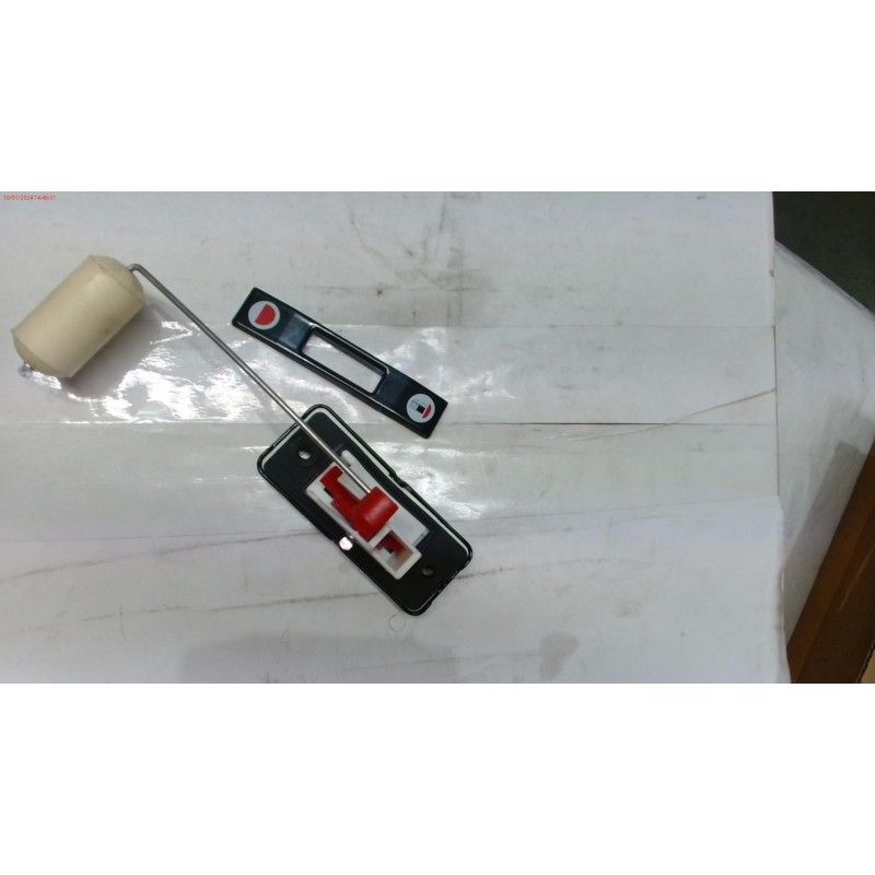 AFORADOR DE COMBUSTIBLE CON PERNOS DGR9000- motoscamaralweb.com