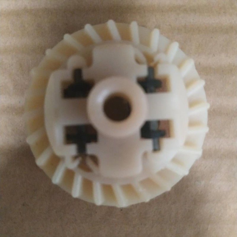 PIÑON REGULADOR MOTOR DUCATI 196CC- motoscamaralweb.com