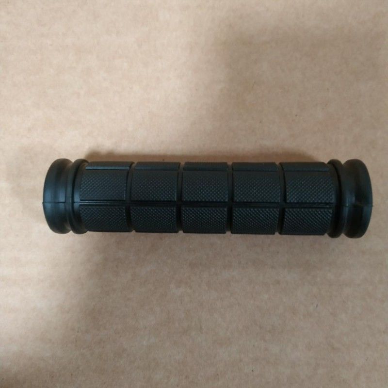 JUEGO DE PUÑOS PATINETE GOODYEAR G3 /(1 UND)- motoscamaralweb.com