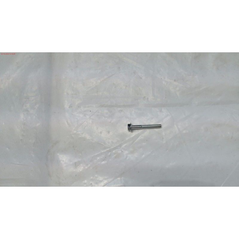 TORNILLO TAPA CULATA GY2248CD- motoscamaralweb.com