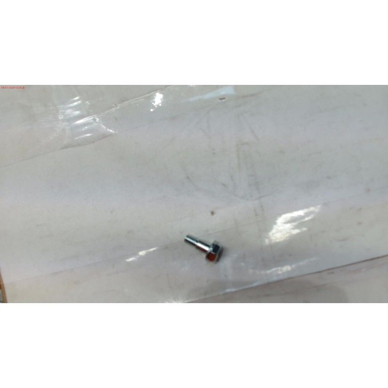 TORNILLO CENTRAL ARRANCADOR MOTOR GY5500G/AE/7000G- motoscamaralweb.co