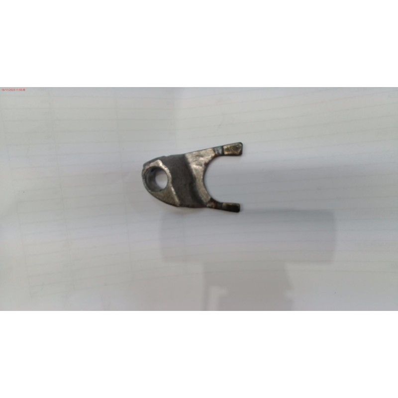 HORQUILLA DE CAMBIO GY702TL- motoscamaralweb.com