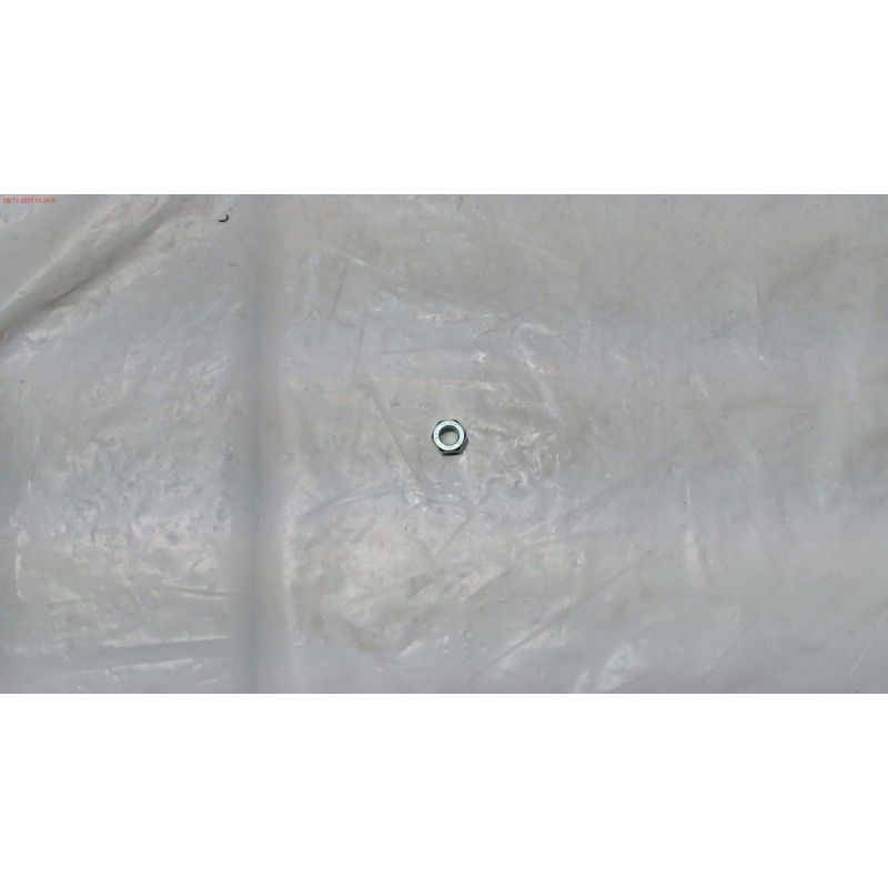 TUERCAS HEXAGONALES CON BRIDA M10- motoscamaralweb.com