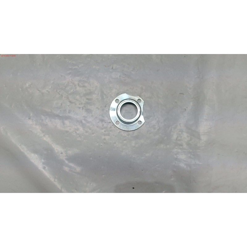 ABRAZADERA DEL EJE PRINCIPAL- motoscamaralweb.com