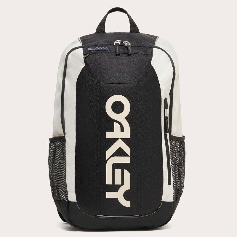Mochila OAKLEY Enduro 3.0 20L - motoscamaralweb.com