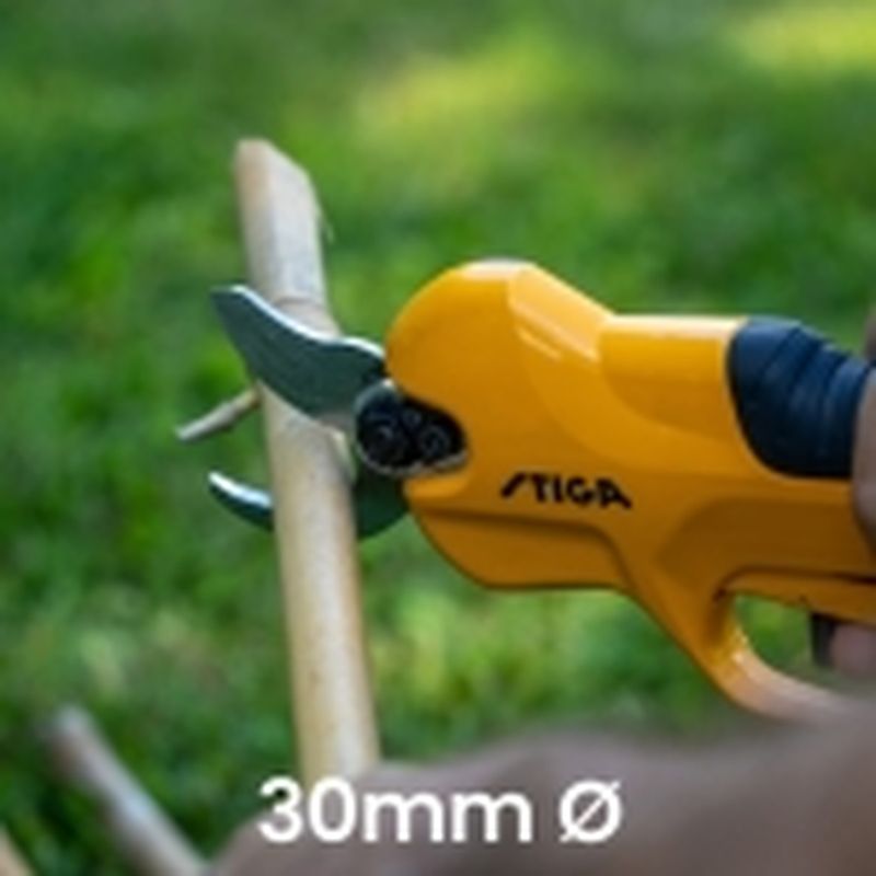 STIGA Tijera y sierra de poda a batería SP 100e Kit - motoscamaralweb.com