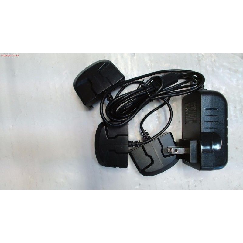 CARGADOR 3 VIAS 2.5AH TIPO A (BAT.CUADRADA)- motoscamaralweb.com